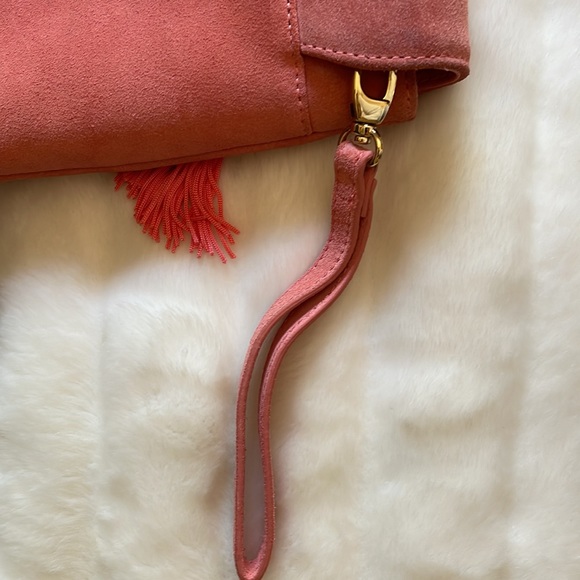 WHBM Suede Tassel clutch in gelato pink - Picture 4 of 10
